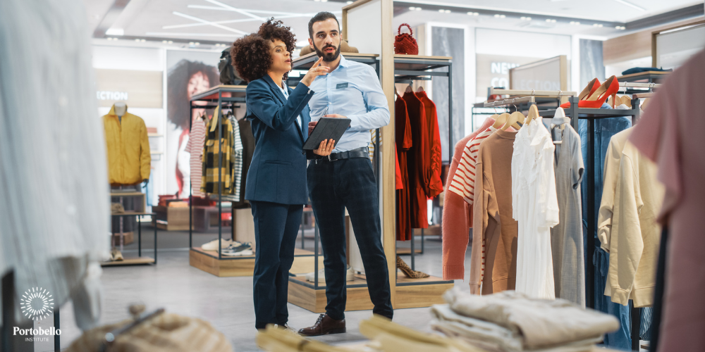 What are the Duties and Responsibilities of a Visual Merchandiser?